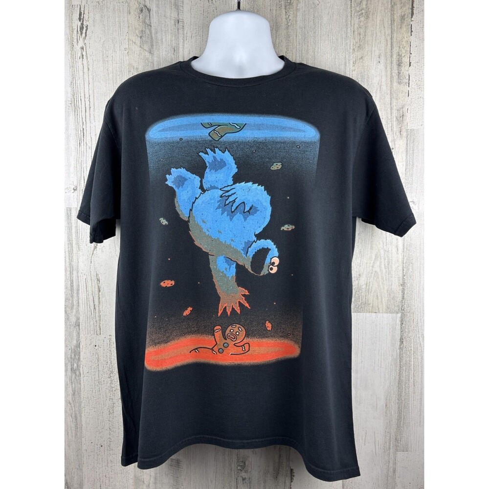 Cookie Monster Infinite Persecution Portal Distressed T-Shirt Large (21”x29”)
